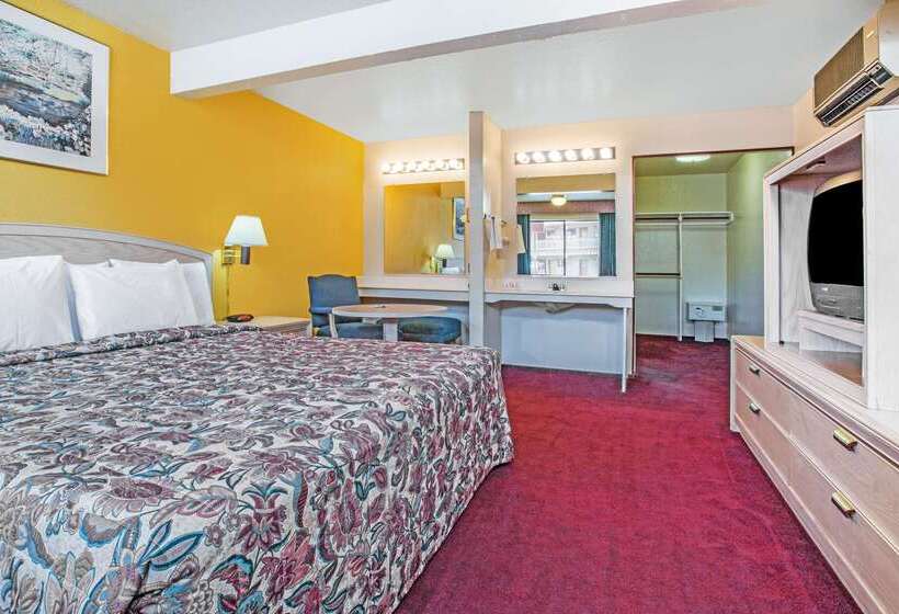 فندق Travelodge By Wyndham Turlock