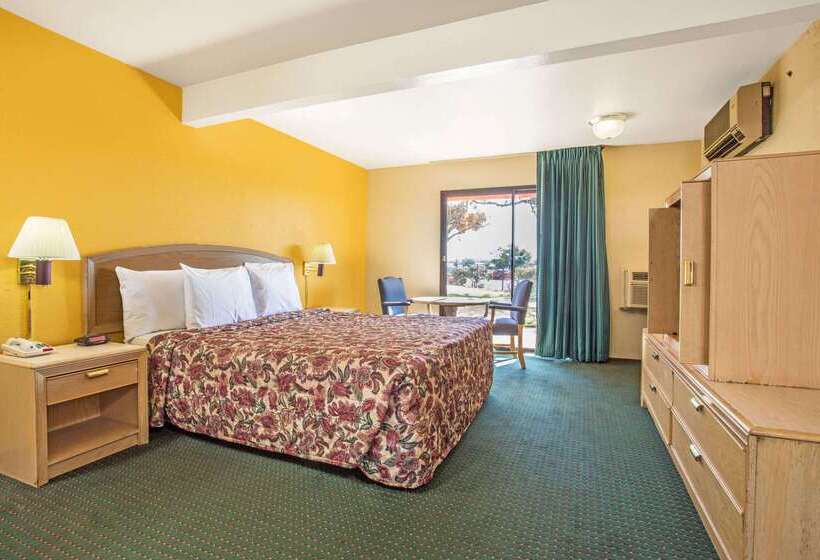 فندق Travelodge By Wyndham Turlock