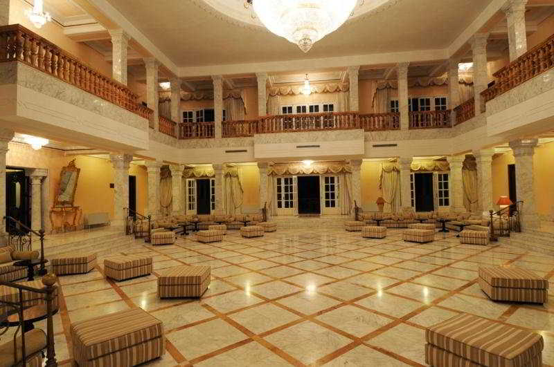 酒店 Villa Clara Hana Palace