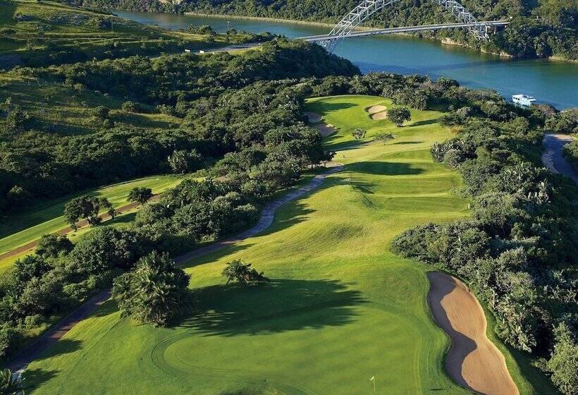 בית מלון כפרי Wild Coast Sun