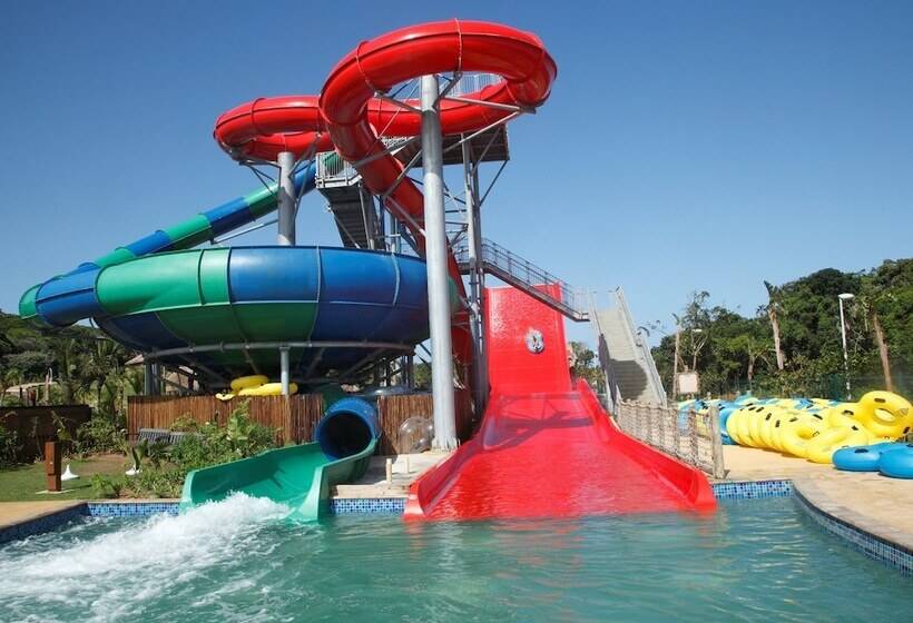 בית מלון כפרי Wild Coast Sun