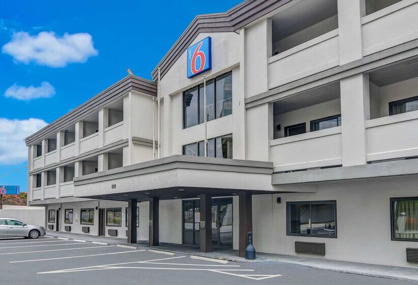 Motel 6 Atlanta, Ga   Downtown