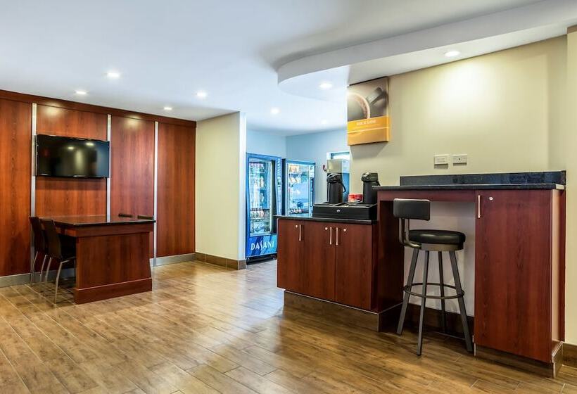 Motel 6 Atlanta, Ga   Downtown