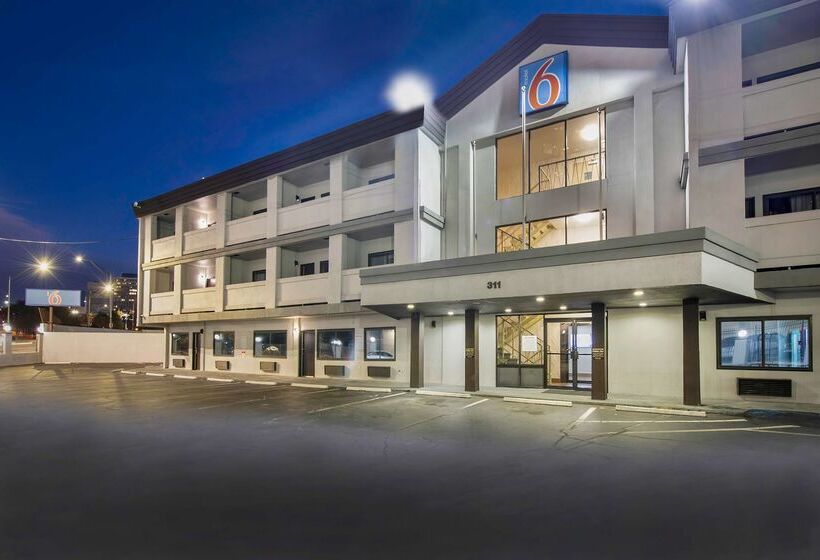 Motel 6 Atlanta, Ga   Downtown