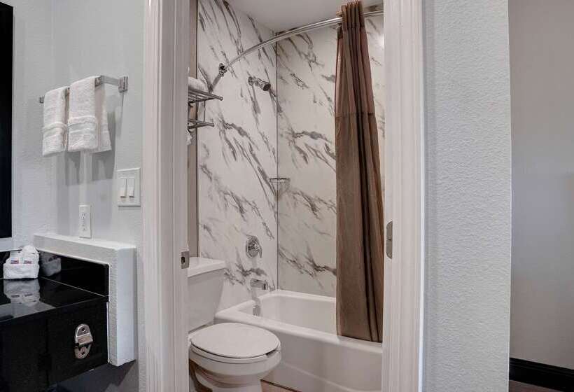 Motel 6eureka, Ca Redwood Coast