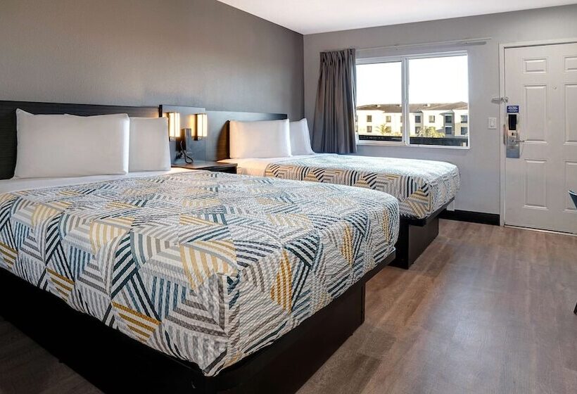 Motel 6eureka, Ca Redwood Coast