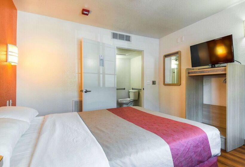 Motel 6pomona, Ca  Los Angeles