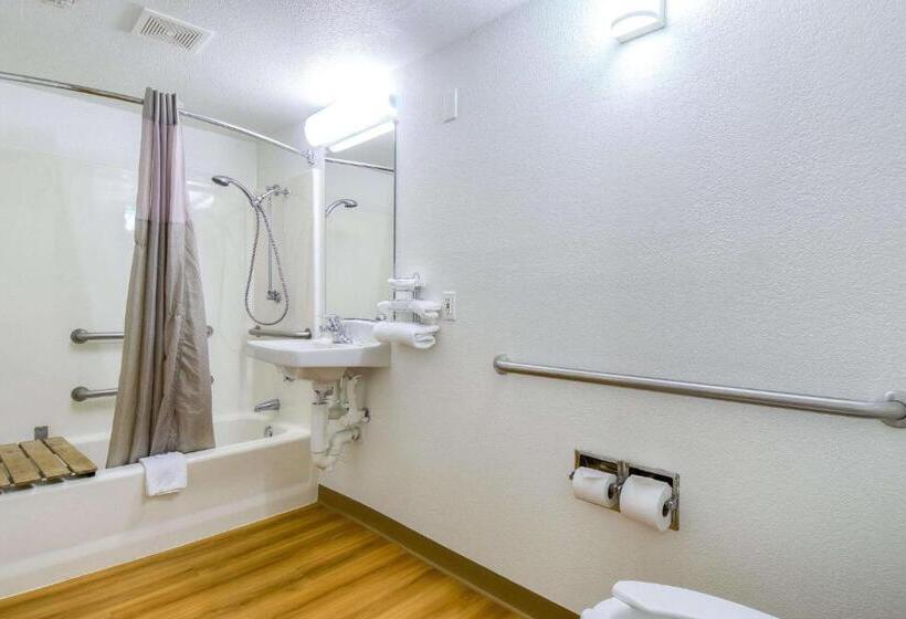 Motel 6pomona, Ca  Los Angeles