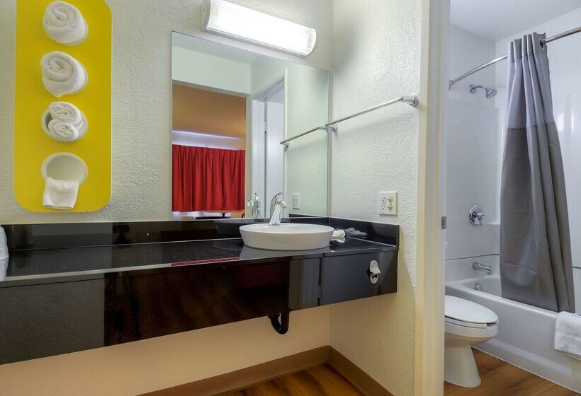 Motel 6 Rancho Mirage, Ca  Palm Springs