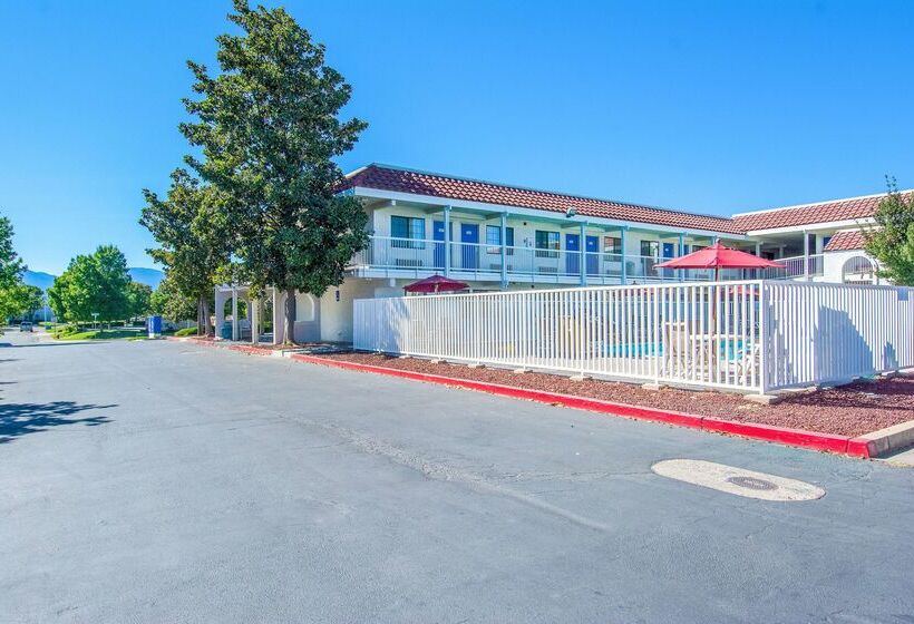 Motel 6 Redding, Ca  South