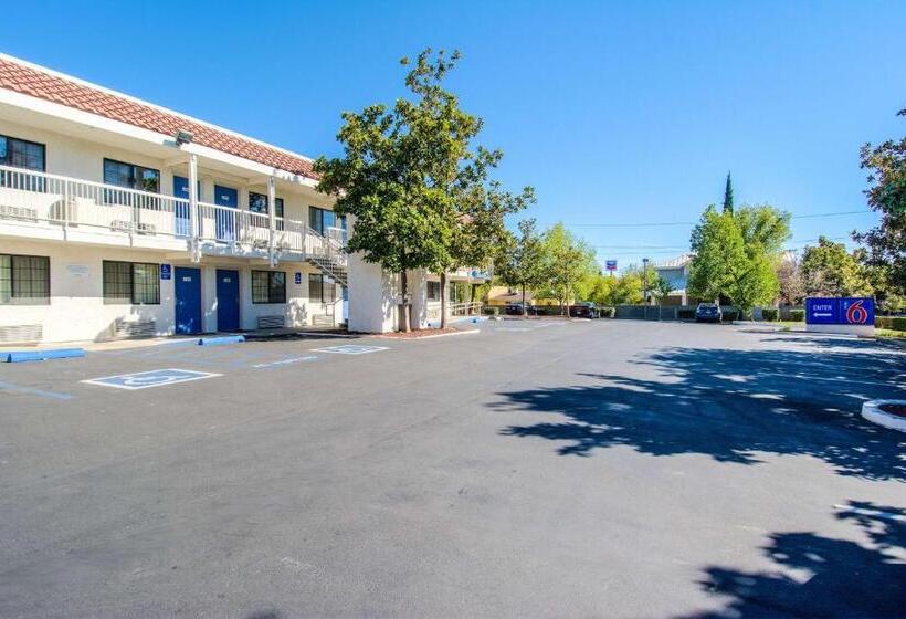 Motel 6 Redding, Ca  South