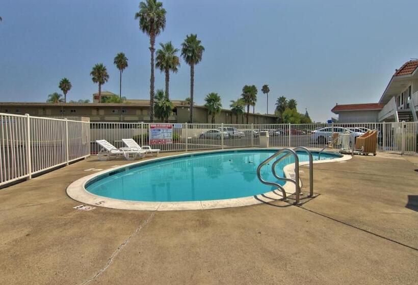 Motel 6 West Sacramento, Ca