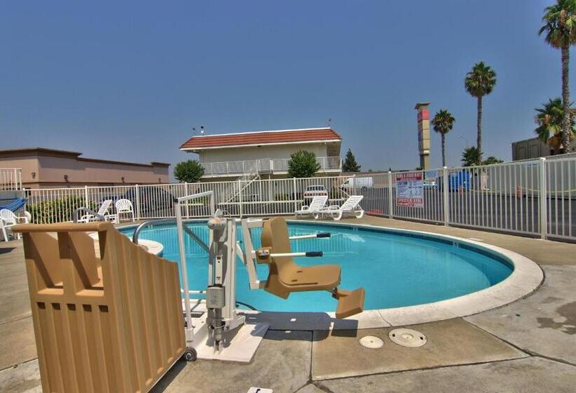 Motel 6 West Sacramento, Ca