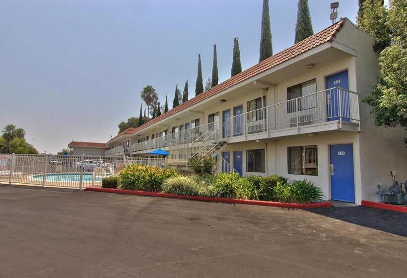 Motel 6 West Sacramento, Ca