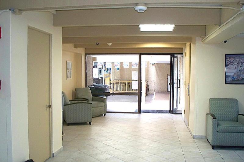 فندق على الطريق Aztec Ocean Resort