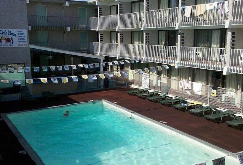 فندق على الطريق Aztec Ocean Resort