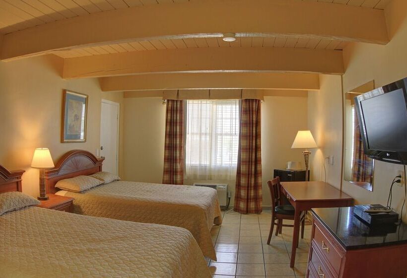 فندق على الطريق Aztec Ocean Resort