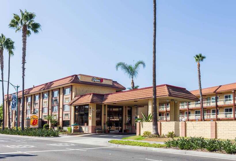 汽车旅馆  Super 8 By Wyndham Anaheim/disneyland Drive