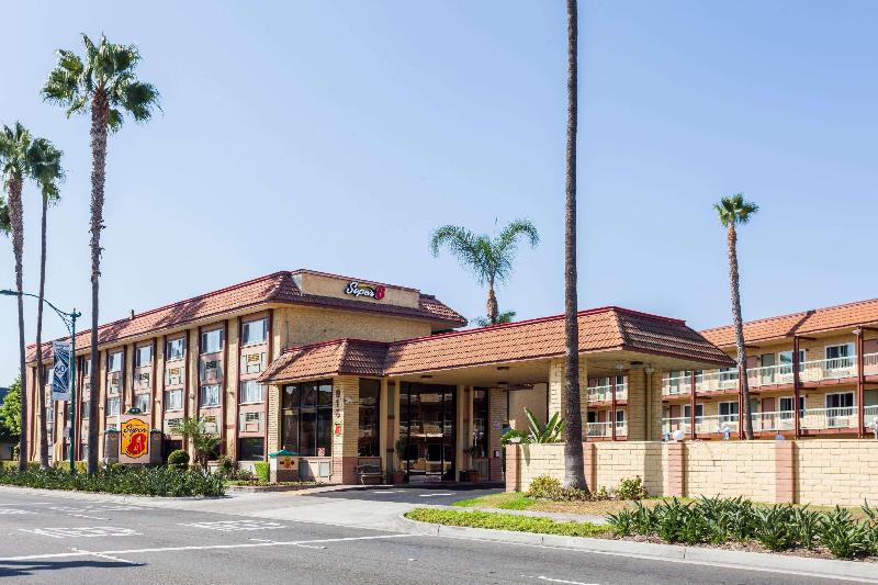 汽车旅馆  Super 8 By Wyndham Anaheim/disneyland Drive