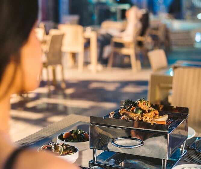 Novotel Cairo Airport