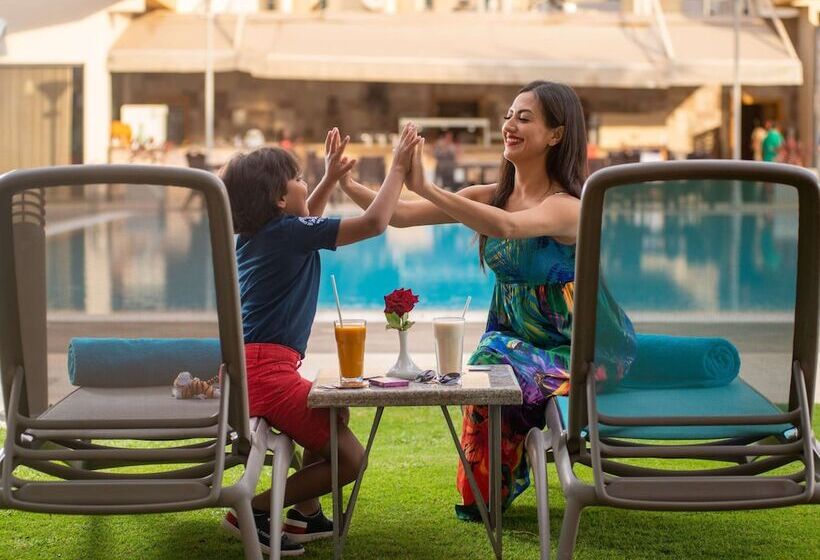 Novotel Cairo Airport