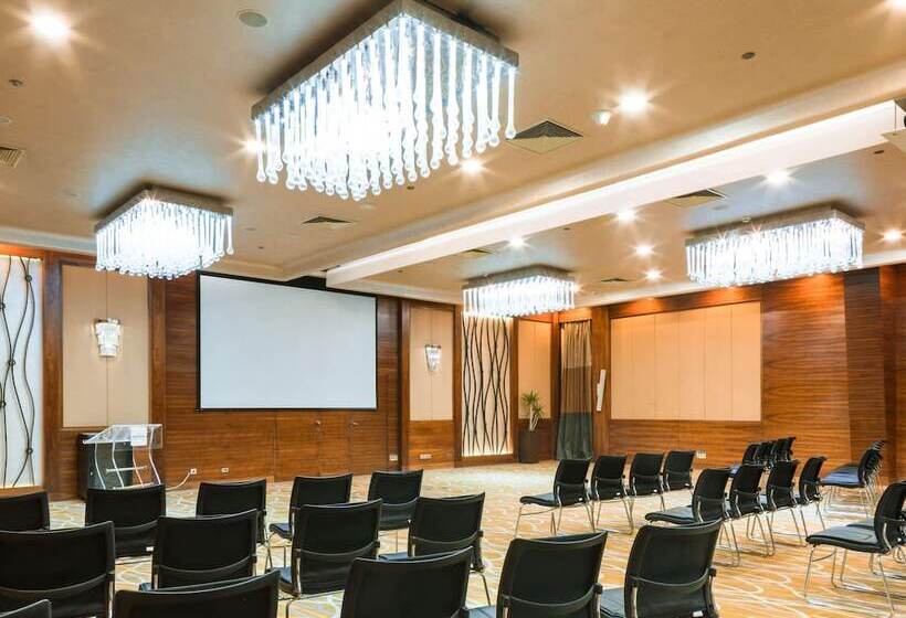 Novotel Cairo Airport