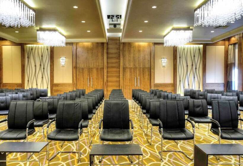 Novotel Cairo Airport