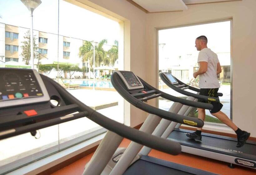 Novotel Cairo Airport