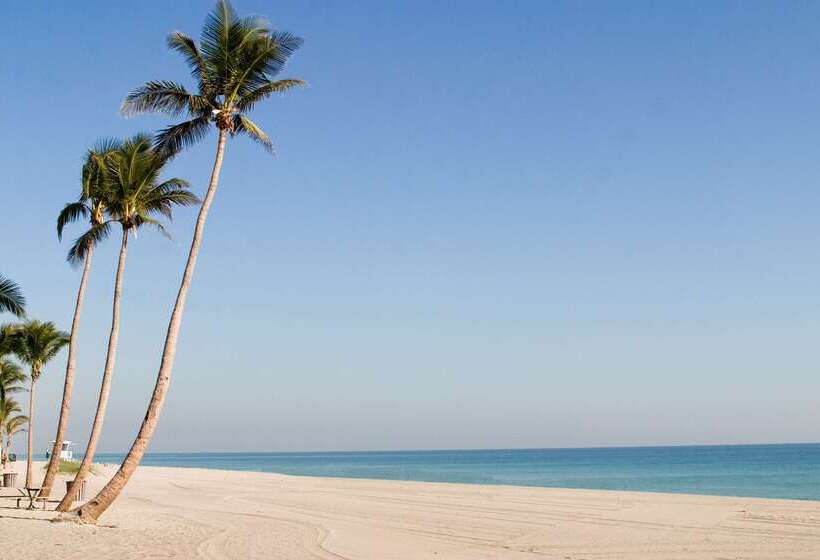 استراحتگاه Bahia Mar Ft. Lauderdale Beach  A Doubletree By Hilton