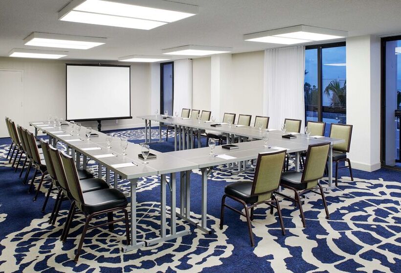 אתר נופש Bahia Mar Ft. Lauderdale Beach A Doubletree By Hilton