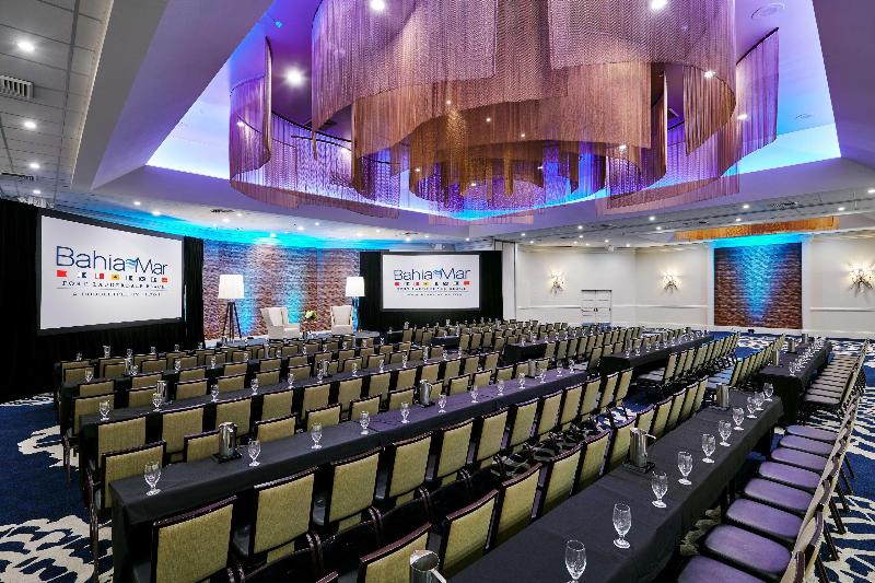 אתר נופש Bahia Mar Ft. Lauderdale Beach A Doubletree By Hilton