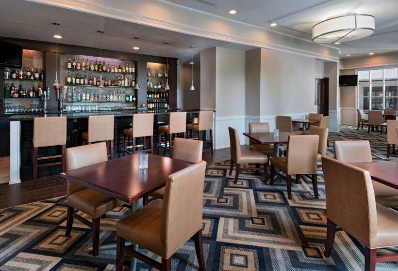 Sheraton Bellevue Hotel