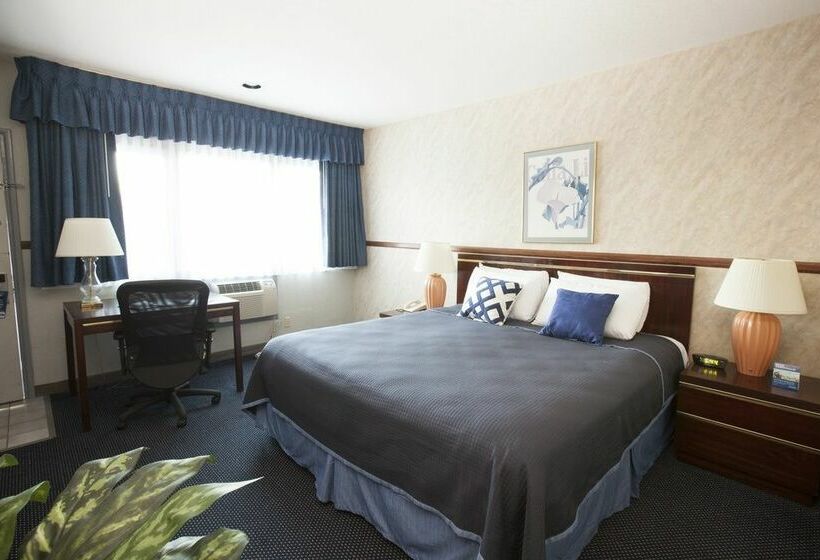 Travelodge Hotel at LAX Airport