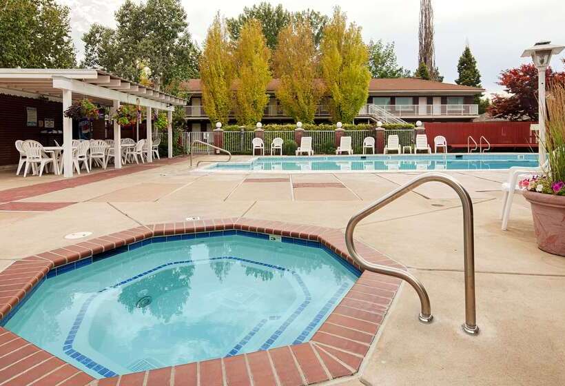 Baugh Motel, Surestay Collection By Best Western