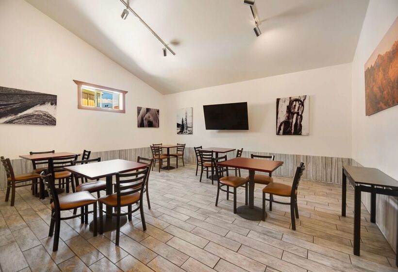 Best Western  Frontier Motel