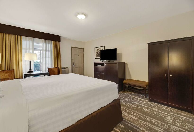 Best Western  Frontier Motel