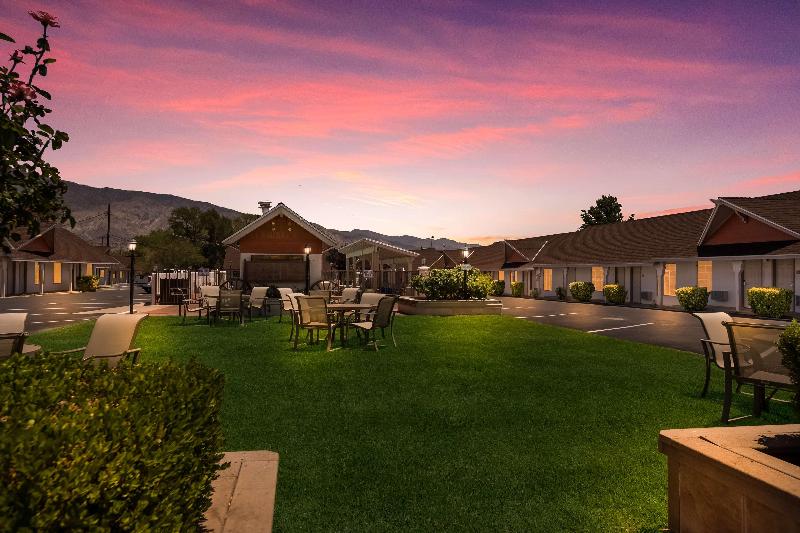 Best Western  Frontier Motel