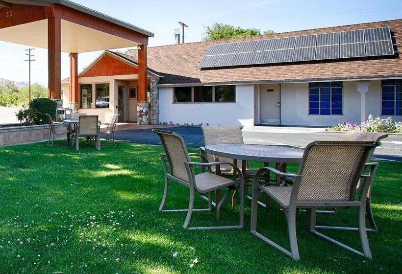 Best Western  Frontier Motel