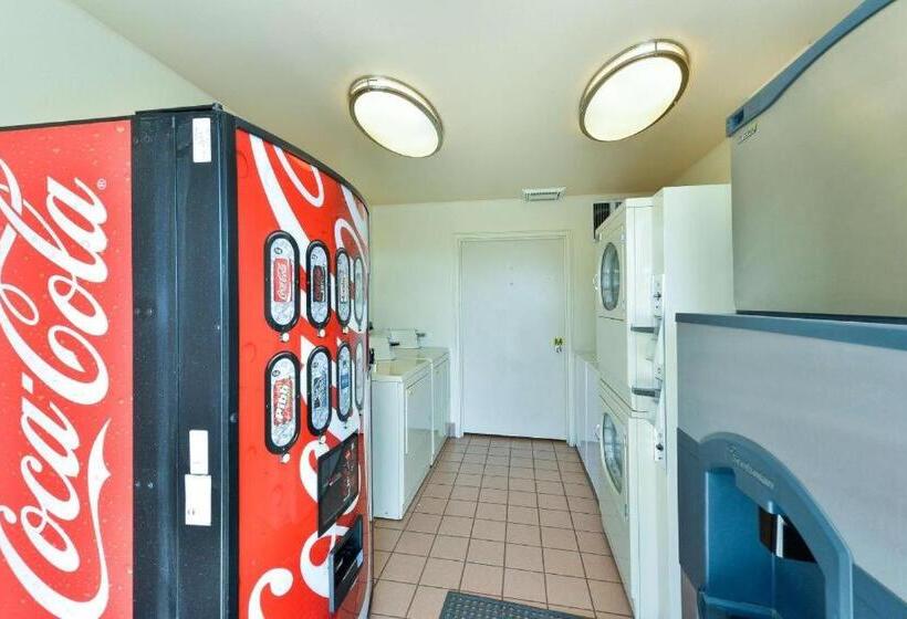 Best Western  Frontier Motel