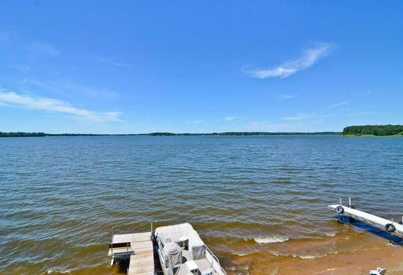 Мотель Centerstone Resort Lake Aire