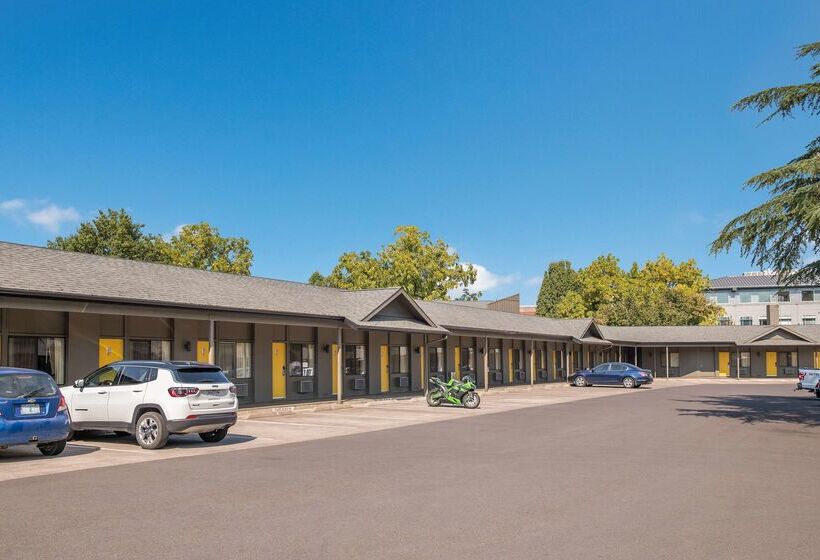 Best Western New Oregon Motel
