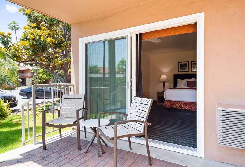 Best Western Pine Tree Motel