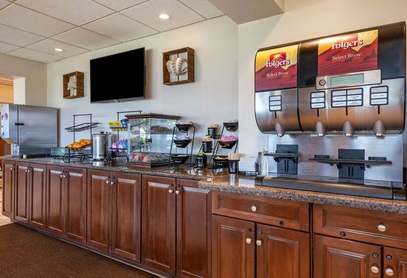 Best Western Plus Beach Resort