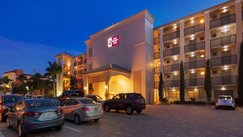 Best Western Plus Beach Resort