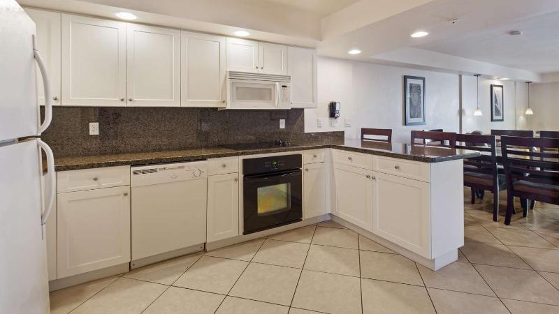 Best Western Plus Beach Resort