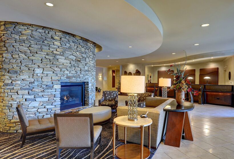 Eden Resort And Suites, Bw Premier Collection