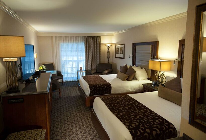 Eden Resort And Suites, Bw Premier Collection