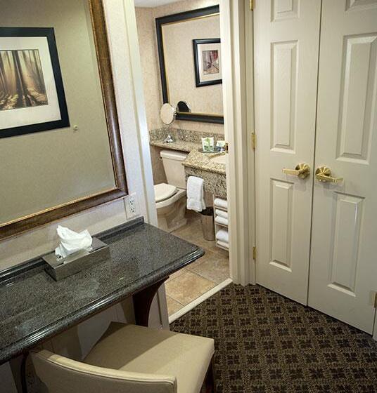 Eden Resort And Suites, Bw Premier Collection