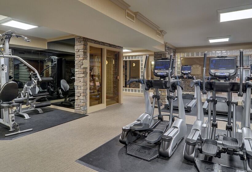 Eden Resort And Suites, Bw Premier Collection