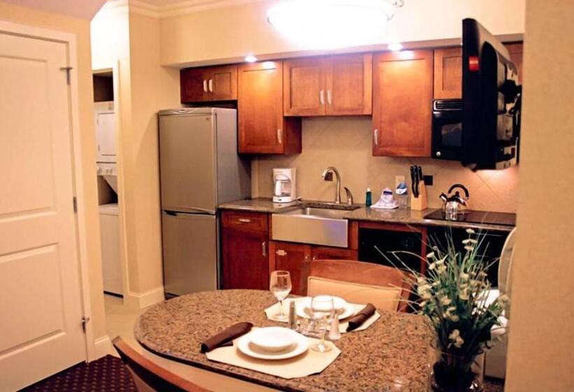 Eden Resort And Suites, Bw Premier Collection